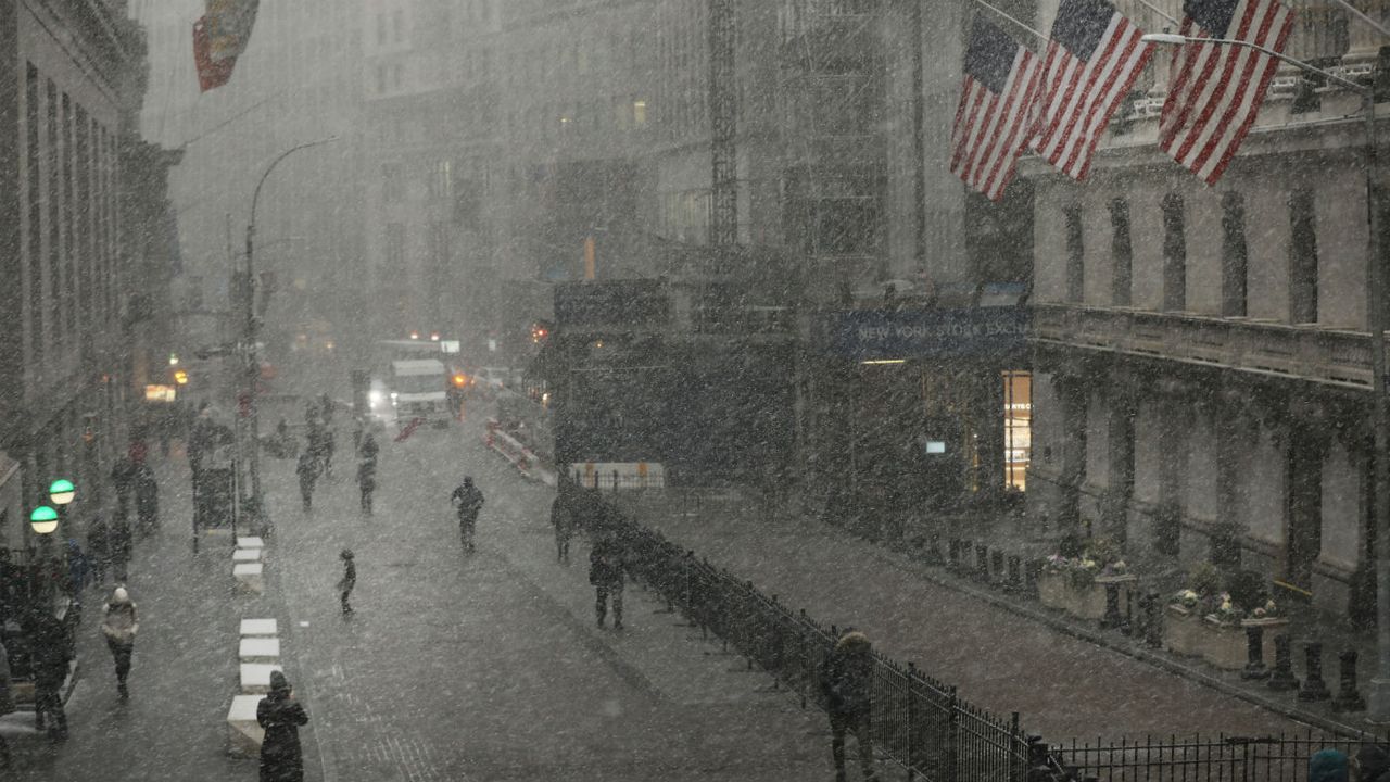 US polar vortex, New York City, snow, blizzard