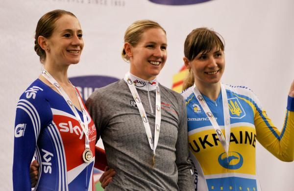 The women's pursuit podium topped by Alison Shanks