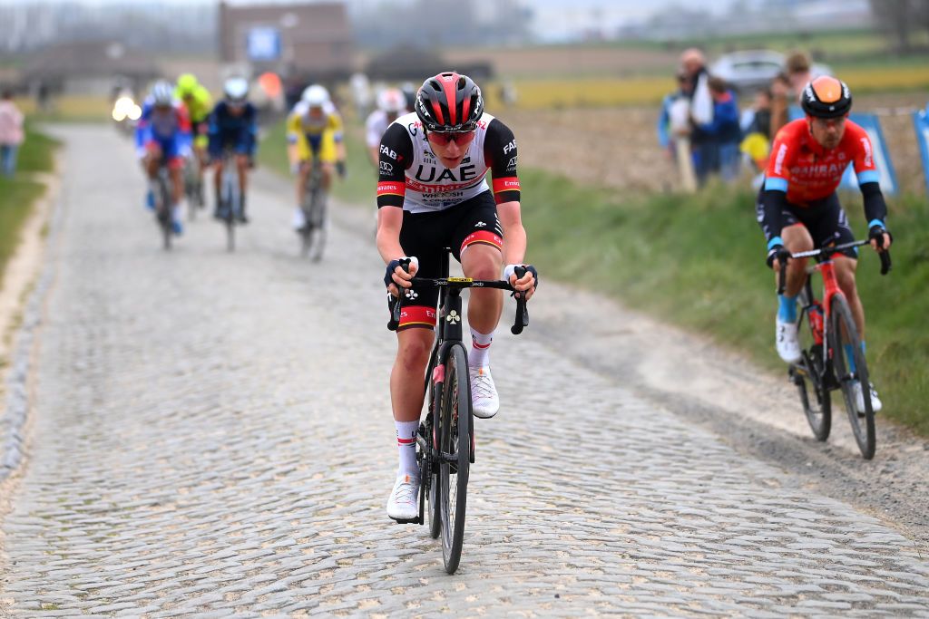 WAREGEM BELGIUM MARCH 30 Tadej Pogacar of Slovenia and UAE Team Emirates competes during the 76th Dwars Door Vlaanderen 2022 Mens Elite a 1837km one day race from Roeselare to Waregem DDV22 DDVmen WorldTour on March 30 2022 in Waregem Belgium Photo by Tim de WaeleGetty Images