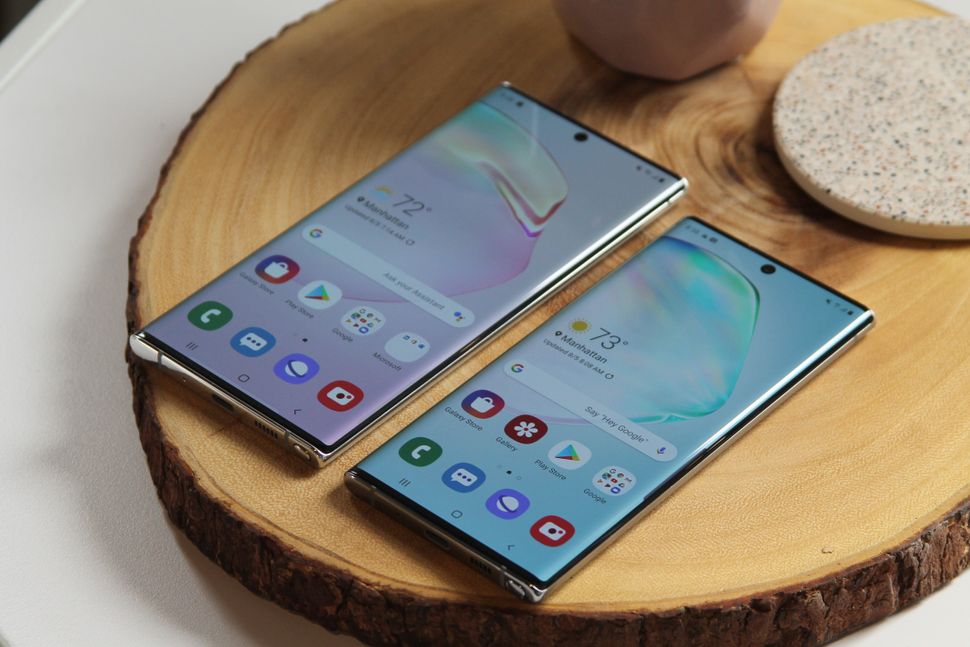 Samsung Galaxy Note 10 vs. Note 10 Plus: Which One Should You Buy ...