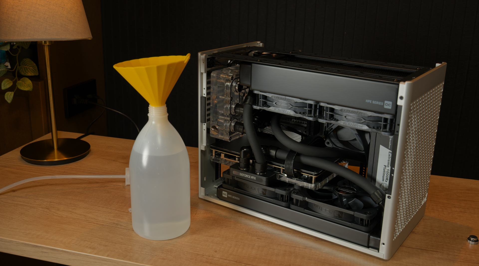 Greyscale ITX Build Loop Filling