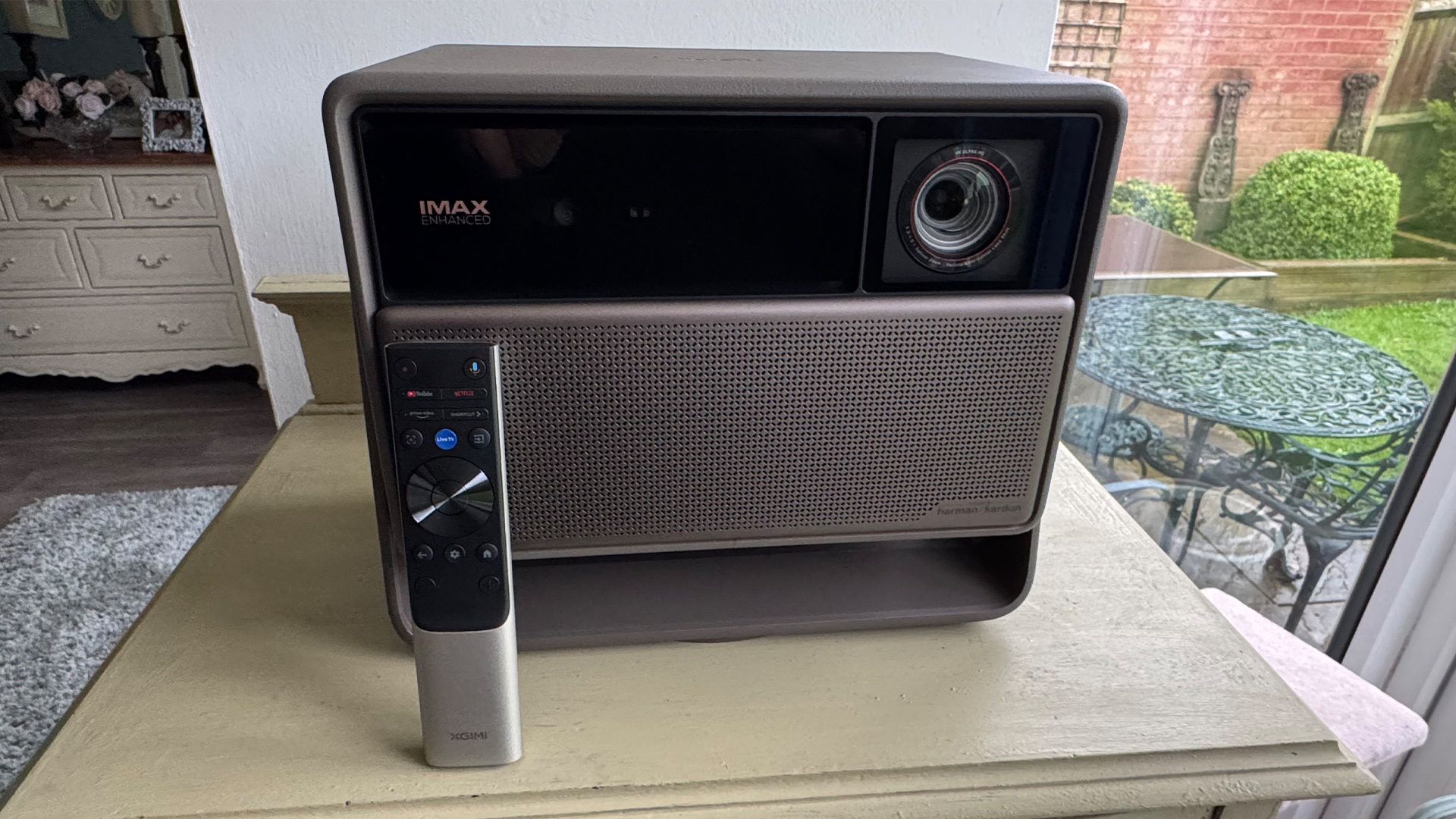 Xgimi Horizon 20 Max home cinema projector