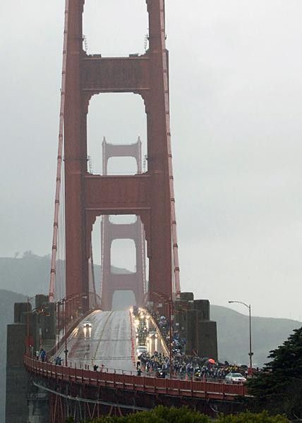 The peloton crosses the Golden Gate Bridge
