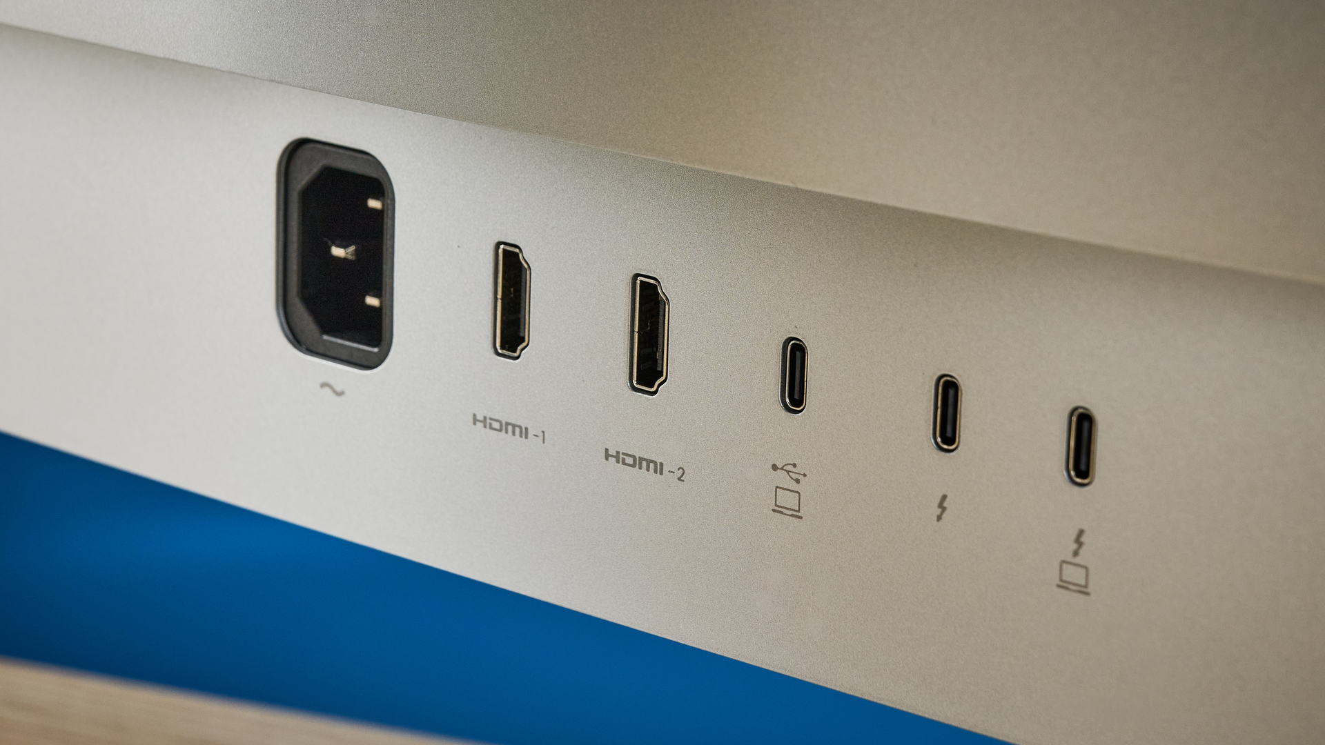 A BenQ MA270S monitor designed for MacBooks