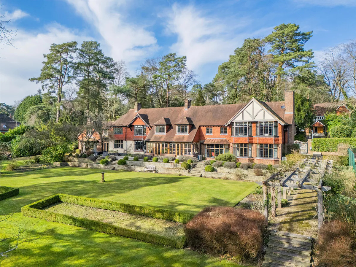Image of a stunning family home on the Wentworth Estate