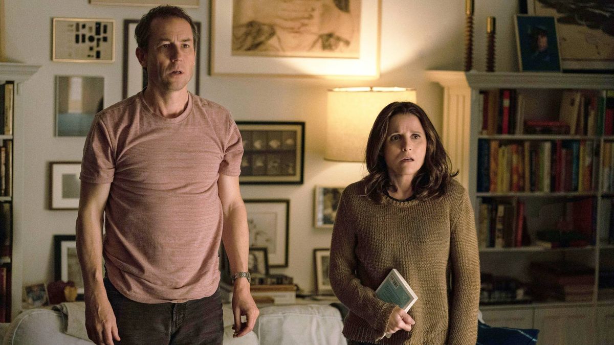 (L-R) Tobias Menzies as Don and Julia Louis-Dreyfus as Beth in &quot;You Hurt My Feelings&quot;