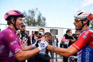 Foto POOL Fabio Ferrari/LaPresse/RCS
14 ottobre 2020 Italia
Sport Ciclismo
Giro d'Italia 2020 - edizione 103 - Tappa 11 - Da Porto Sant'Elpidio a Rimini (km 182)
