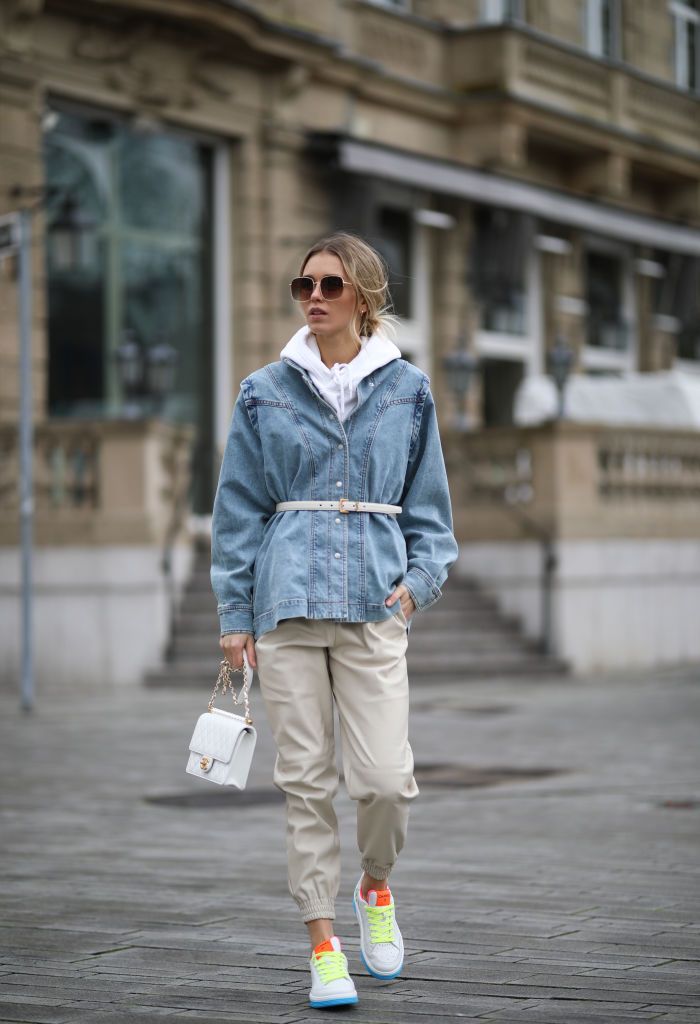 The Best Jean Jacket Outfits for Women in 2023 | Marie Claire