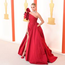Oscars 2023 champagne carpet