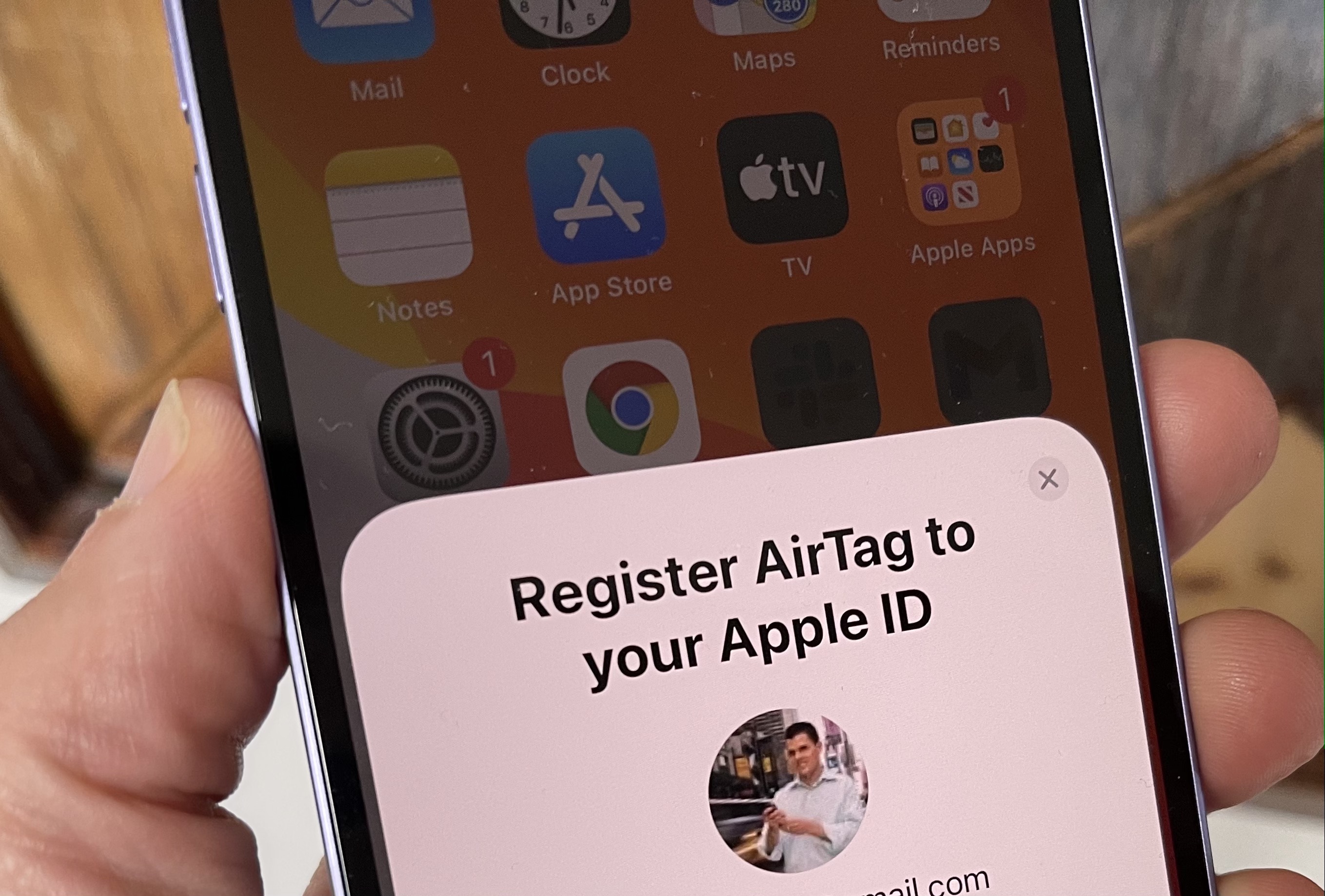 Apple AirTag