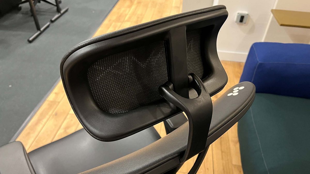Mavix M9 gaming chair