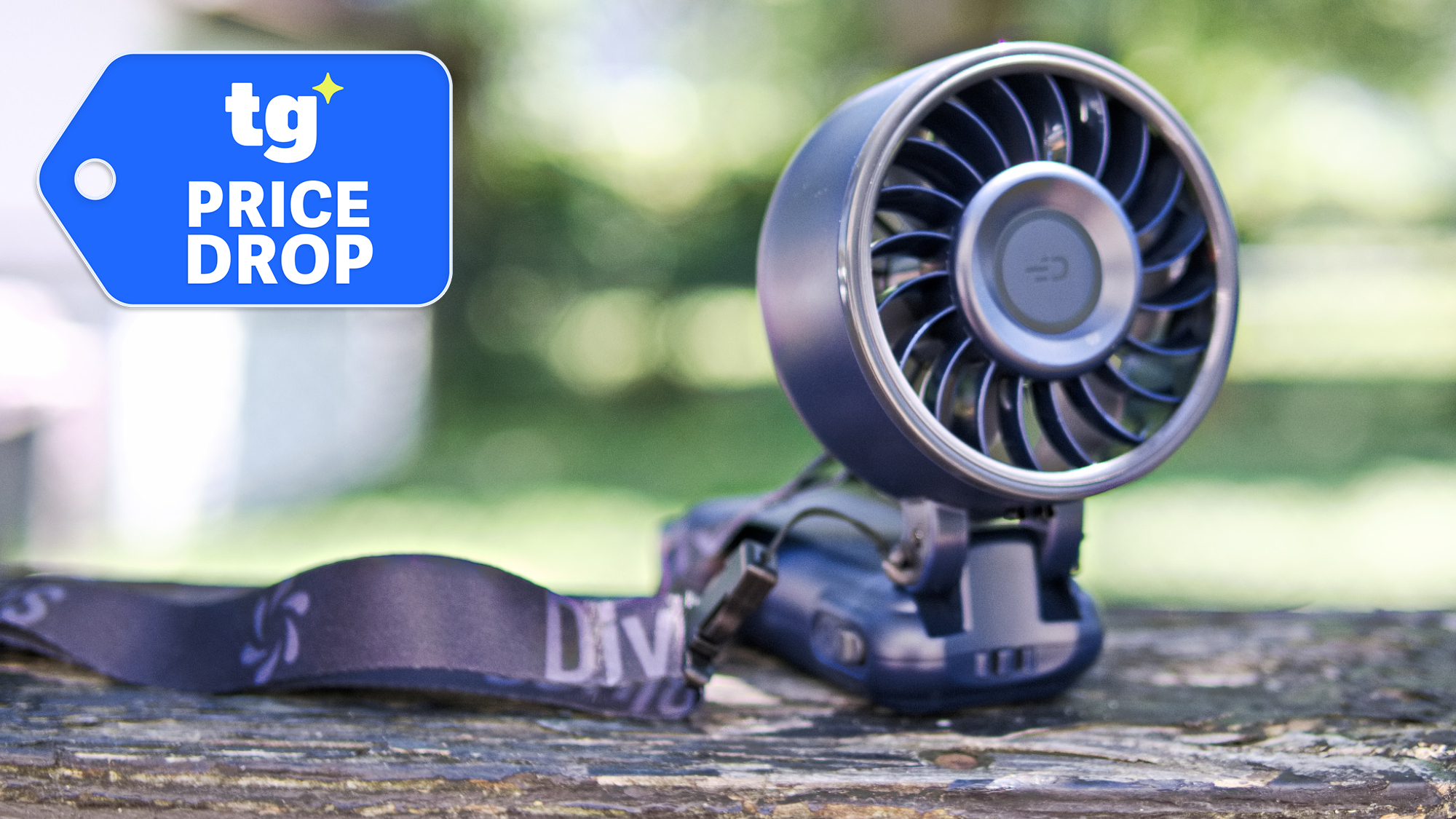 Closeup of the DiveBlues Fanzy personal fan shown on bench