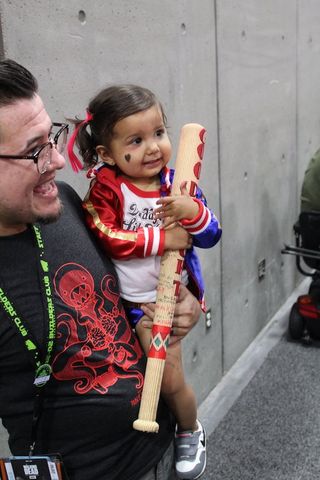 SDCC costume toddler harley quinn