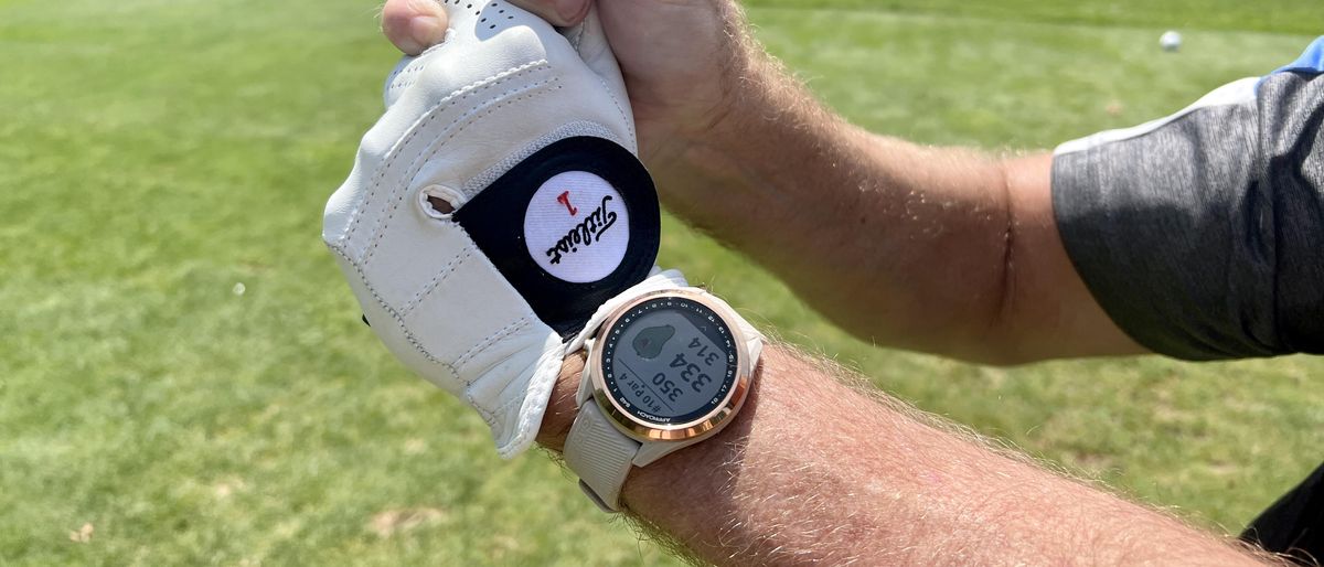 Best on sale golf watch