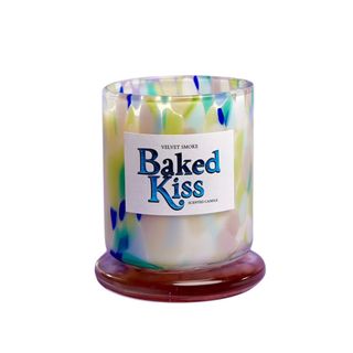 Velvet Smoke Baked Kiss Candle