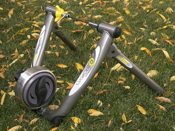 The CycleOps SuperMagneto Pro mates a clever magnetic resistance unit with a sturdy and incredibly stable frame.