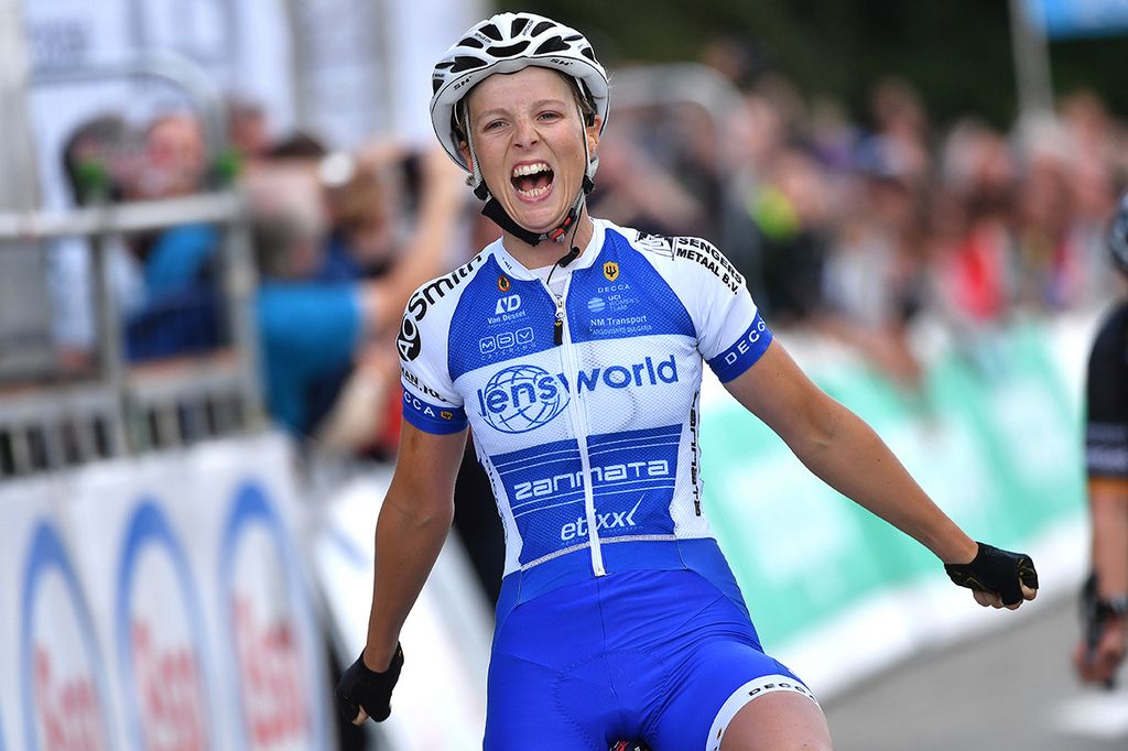 A delighted Kaat Hannes (Lensworld-Zannata)