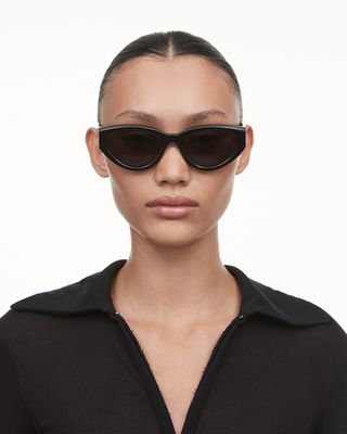 Chimi 06 Black Sunglasses