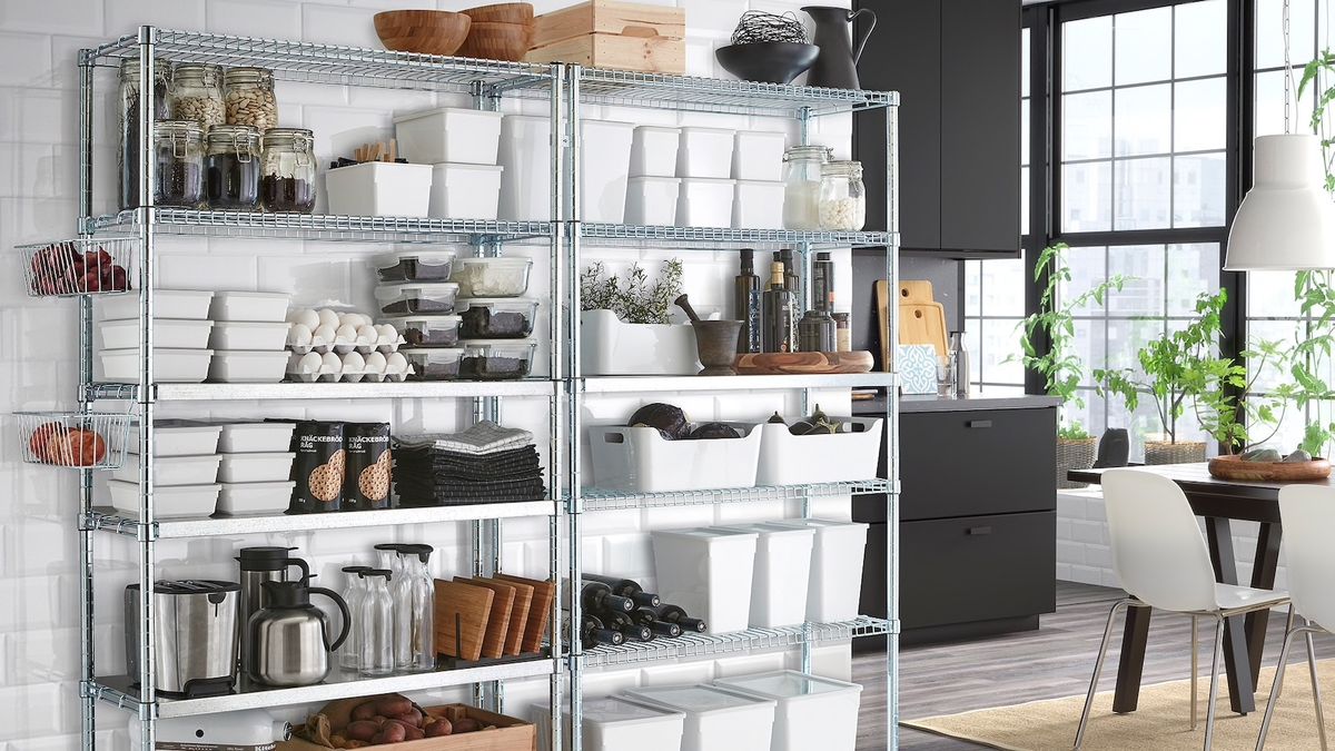 Pantry goals. I love the Ikea bamboo lid and glass storage