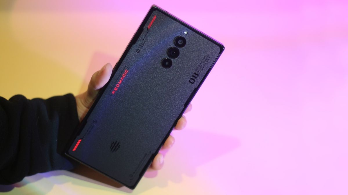 RedMagic 8 Pro review: A gaming phone unlike any other | Android Central