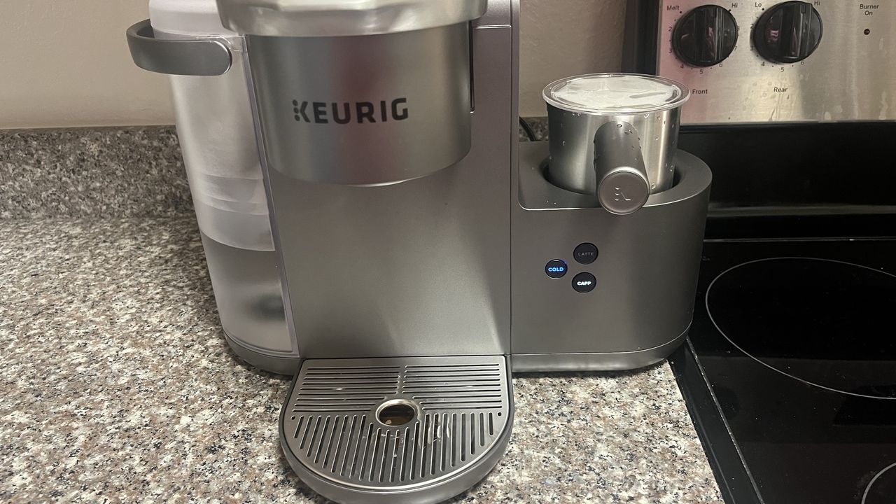 foaming milk with the keurig k-cafe special