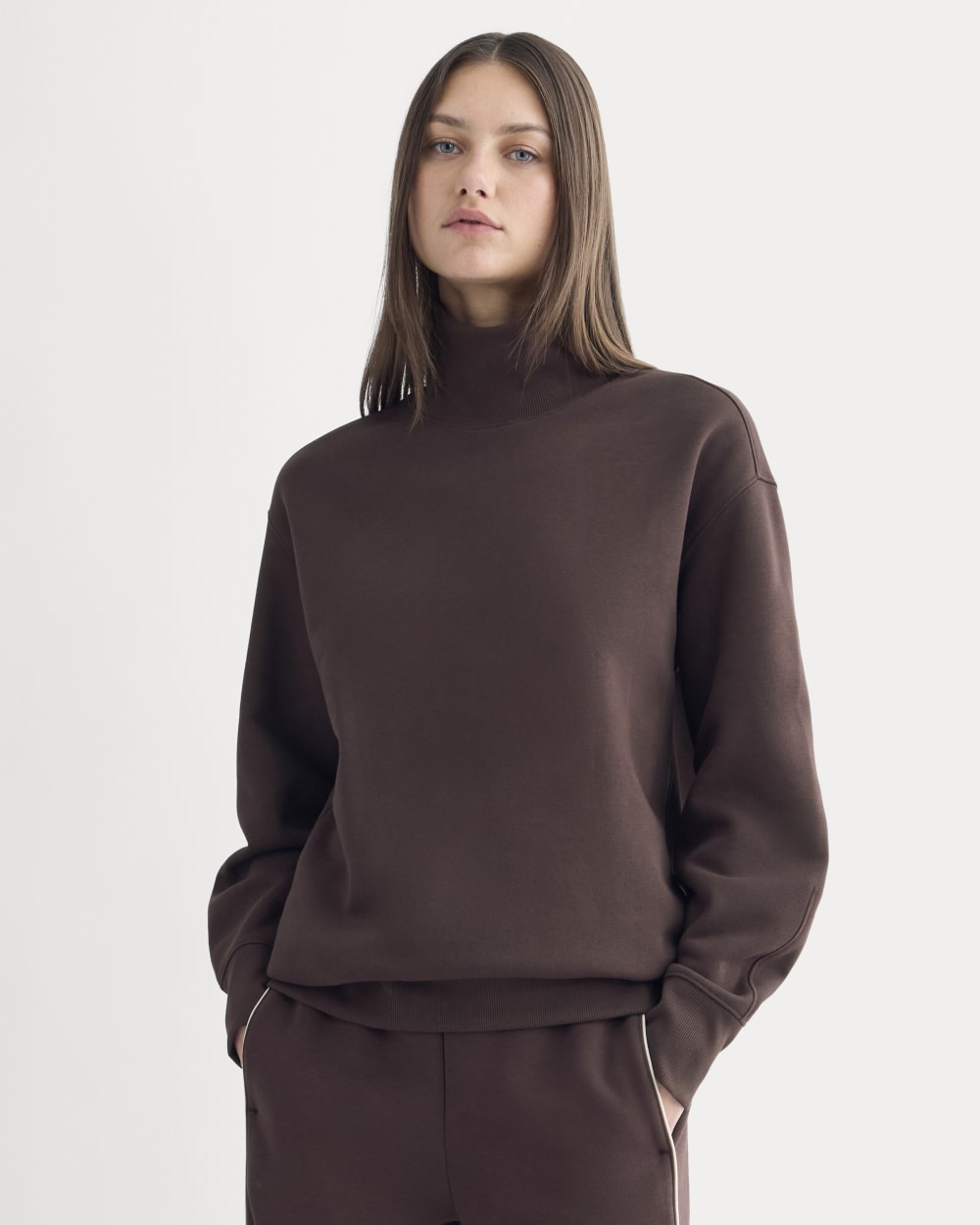 Luxe Fleece Turtleneck | Dark Chocolate - Xxs