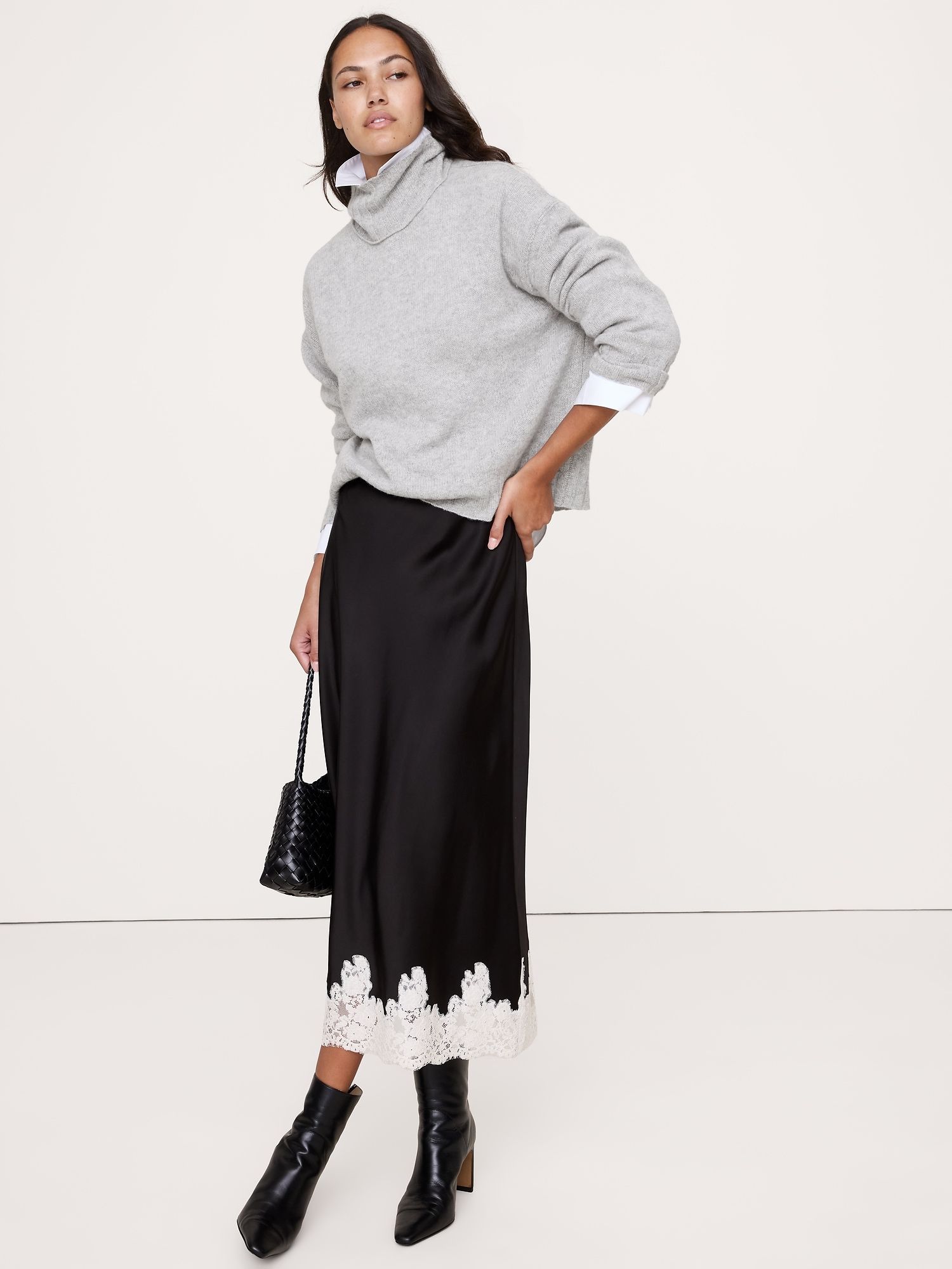 Oversized Cashmere Turtleneck Sweater