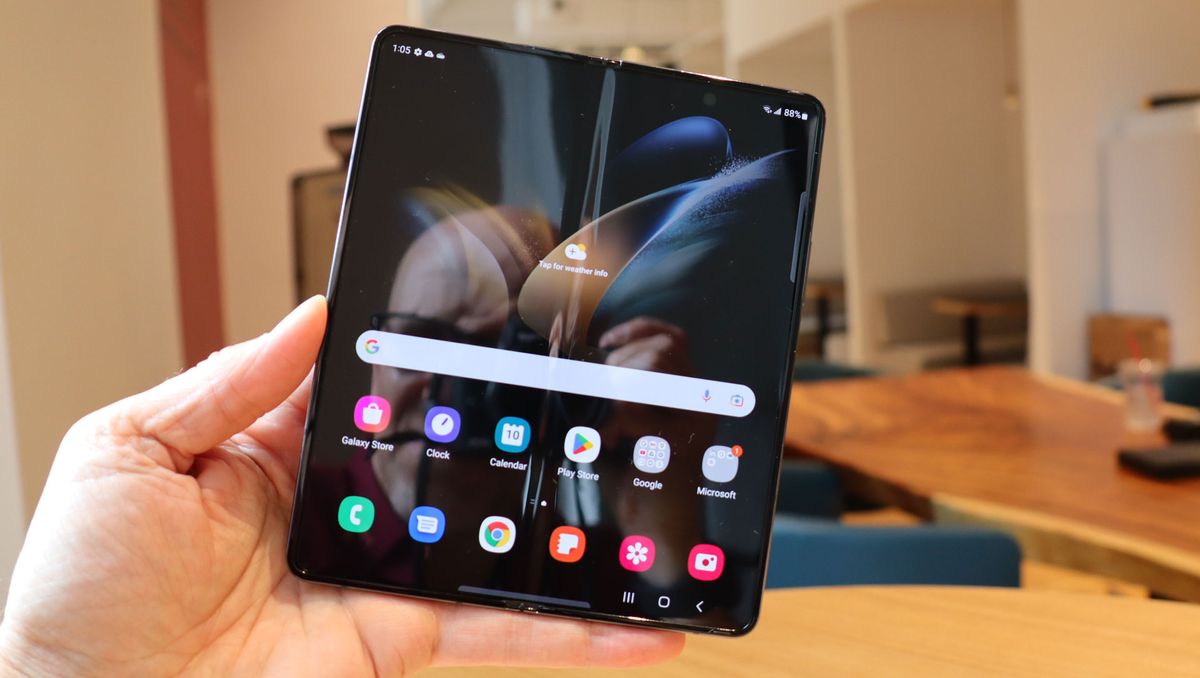 Samsung Galaxy Z Fold 4