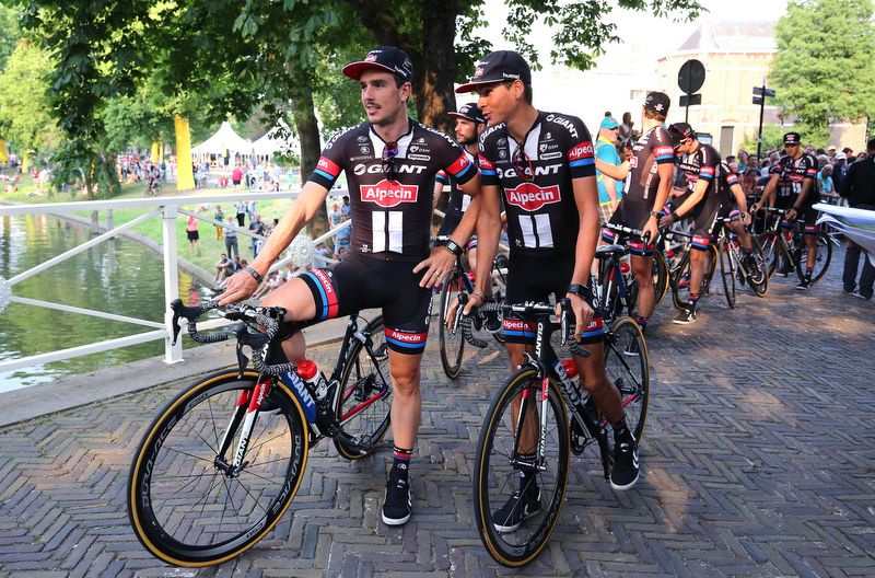 John Degenkolb and Warren Barguil lead Giant-Alpecin to the team presentation