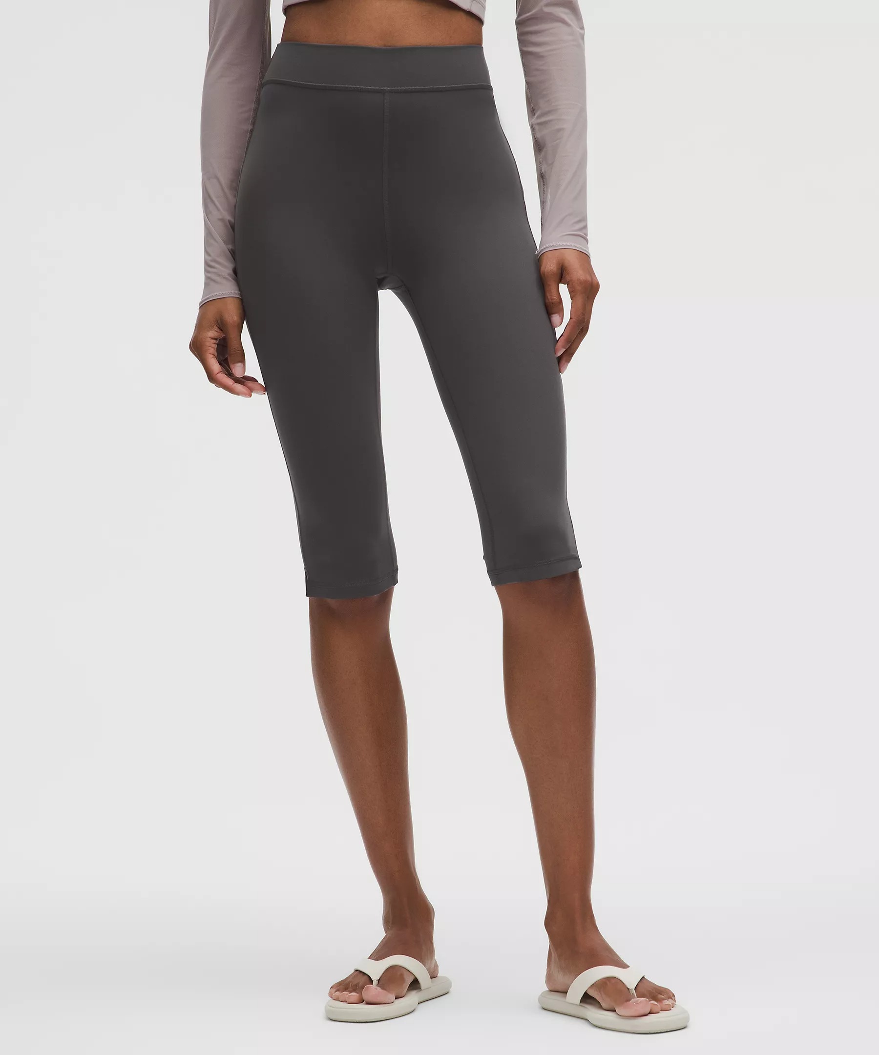 Lululemon, Groove High-Rise Notched-Hem Crop 15"