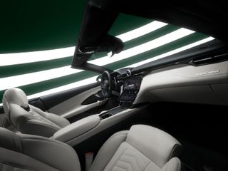 Maserati Grancabrio Dashboard تفاصيل