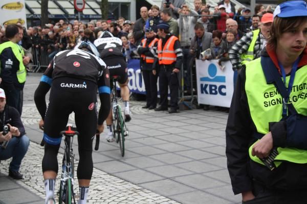 Heinrich Haussler (Garmin-Cervelo) rides to the start.