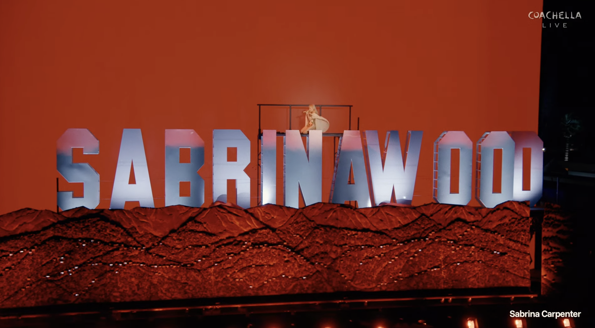 Sabrina Carpenter's Coachella 2026 performance outfits