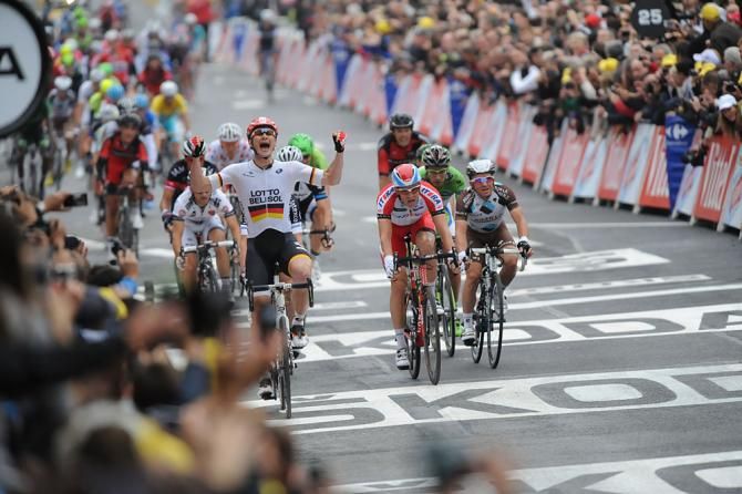 Andre Greipel (Lotto Belisol) triumphs in stage 6