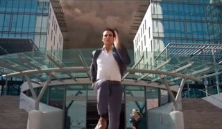 Mission: Impossible - Ghost Protocol Tom Cruise running from a sandstorm