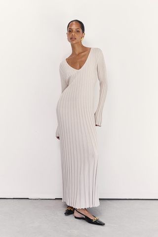 Dissh Reign Stone Sleeved Knit Midi Dress 