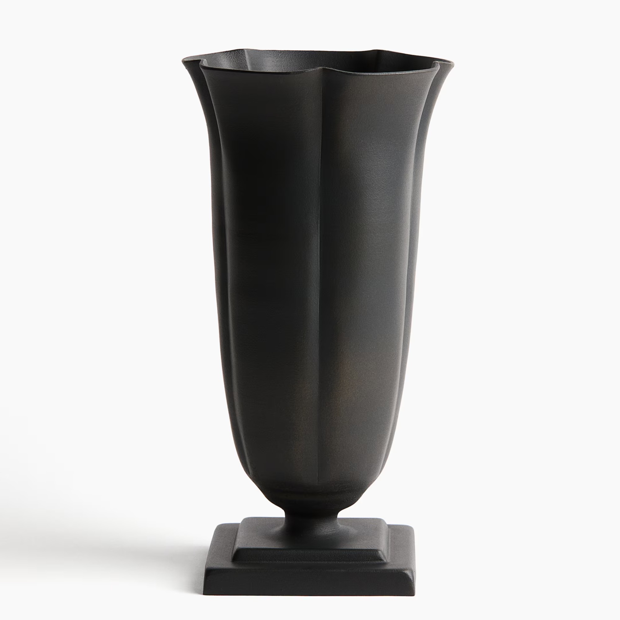 H&amp;amp;M Fluted metal vase