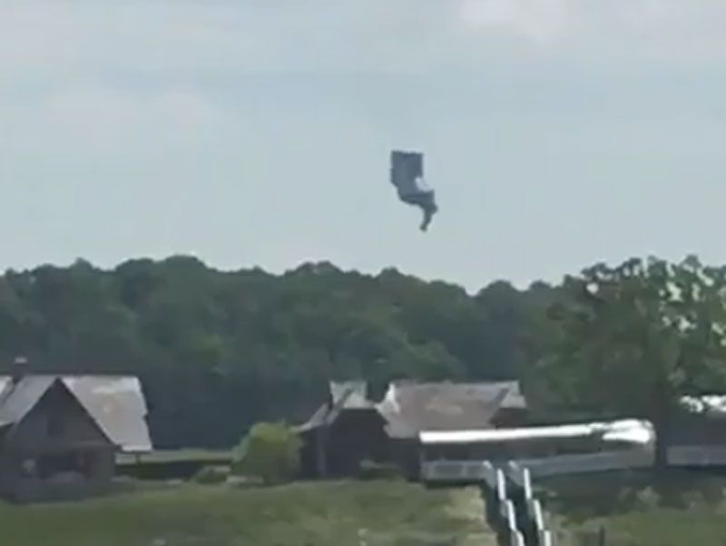 US Open blimp crashes