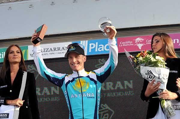 Levi gets more mantlepiece fillers for his victory in Alto de Navacerrada