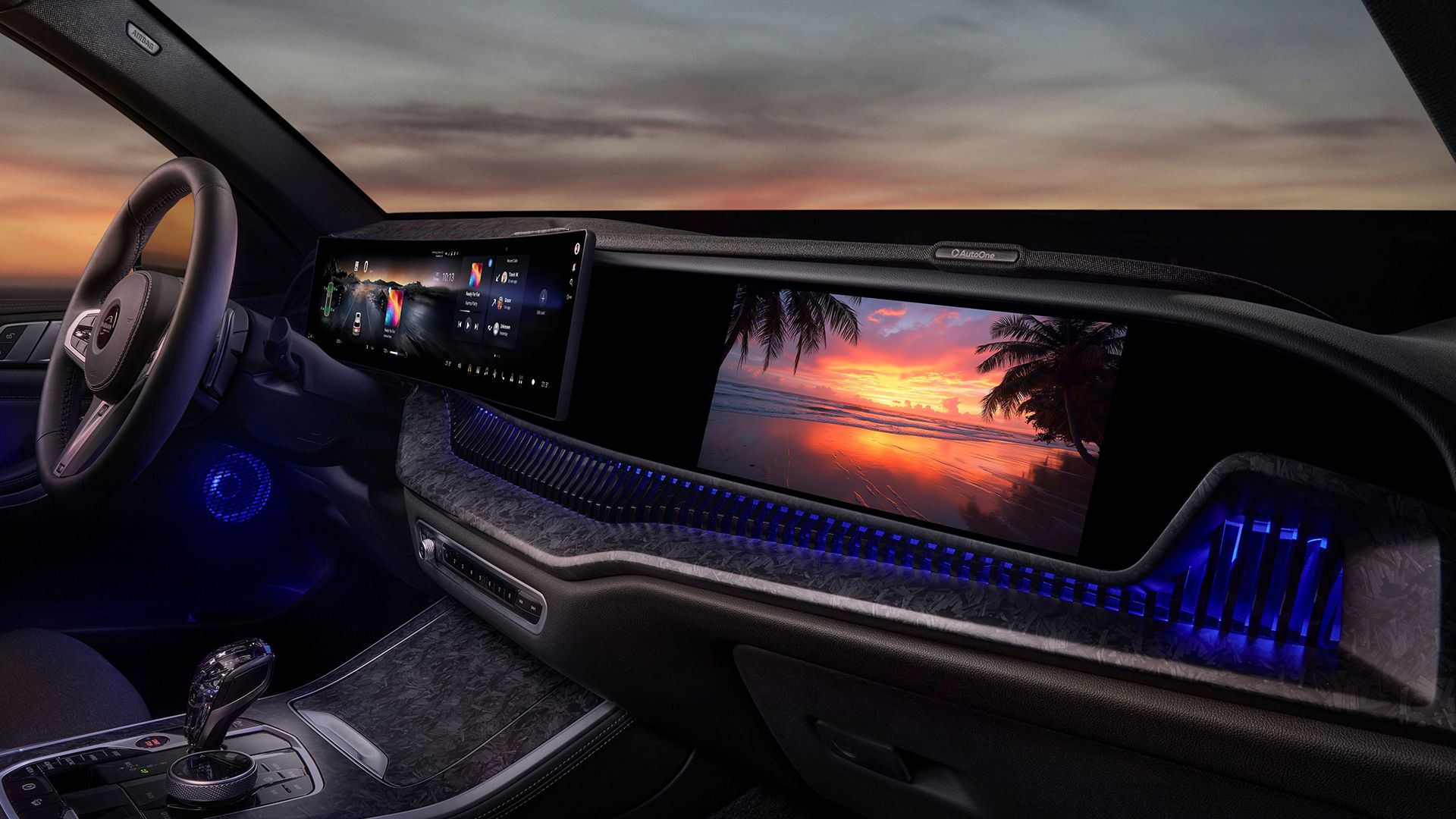 Layar dalam mobil baru saja mendapat dua peningkatan besar dari LG dan Harman – termasuk OLED ‘dual view’ pertama di dunia