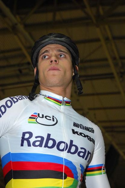 Theo bos store daryl impey