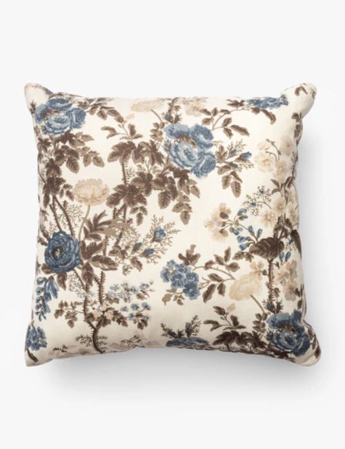 Tudor Woods Indoor/Outdoor Pillow