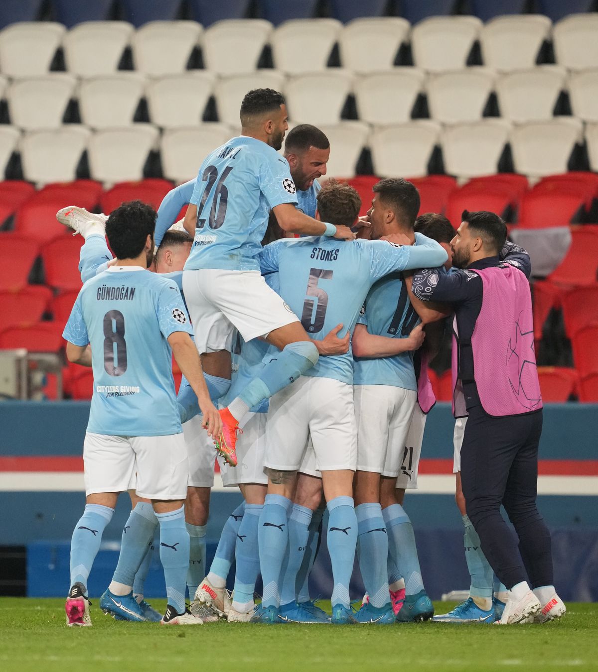 Paris Saint-Germain v Manchester City – UEFA Champions League – Semi Final – First Leg – Parc des Princes