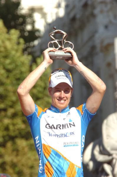 Tyler Farrar (Garmin-Transitions) takes the stage