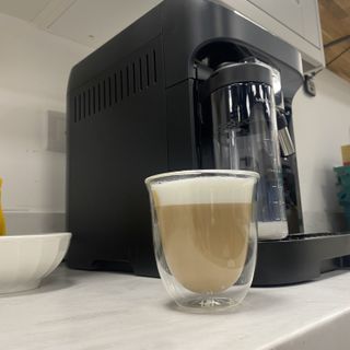 Testing the De'Longhi Magnificia Plus at the test centre