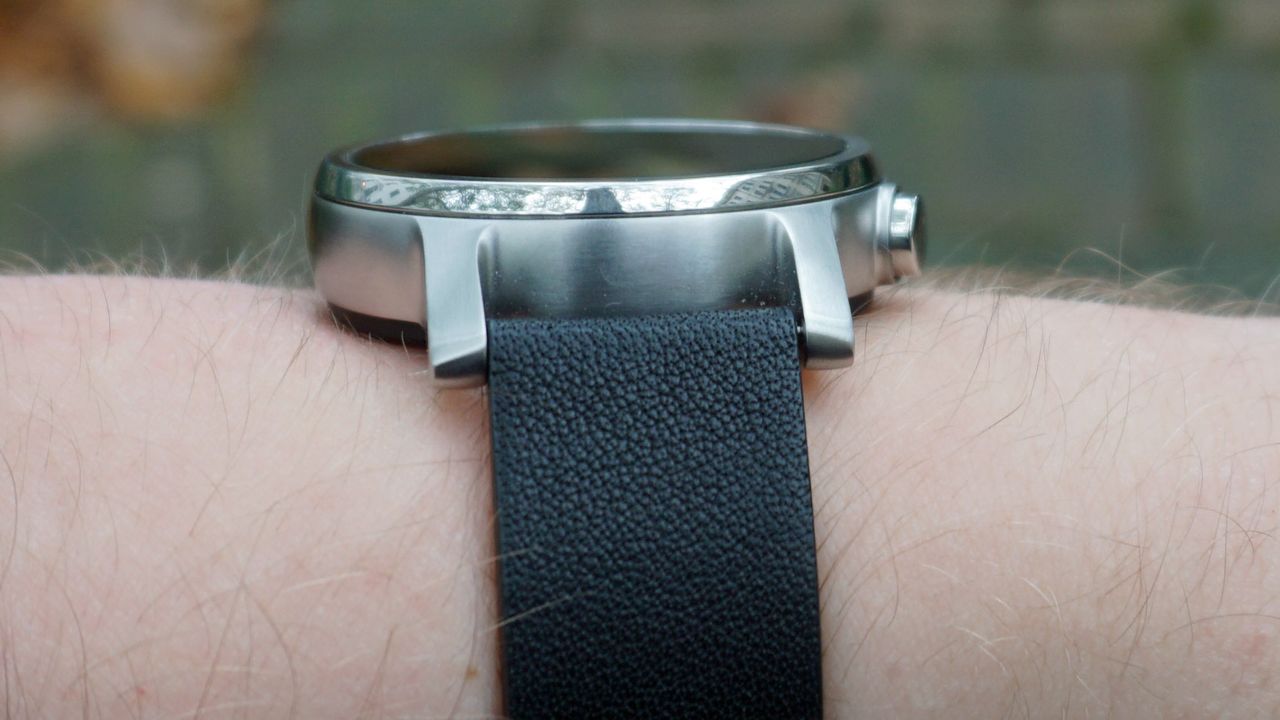 Moto 360