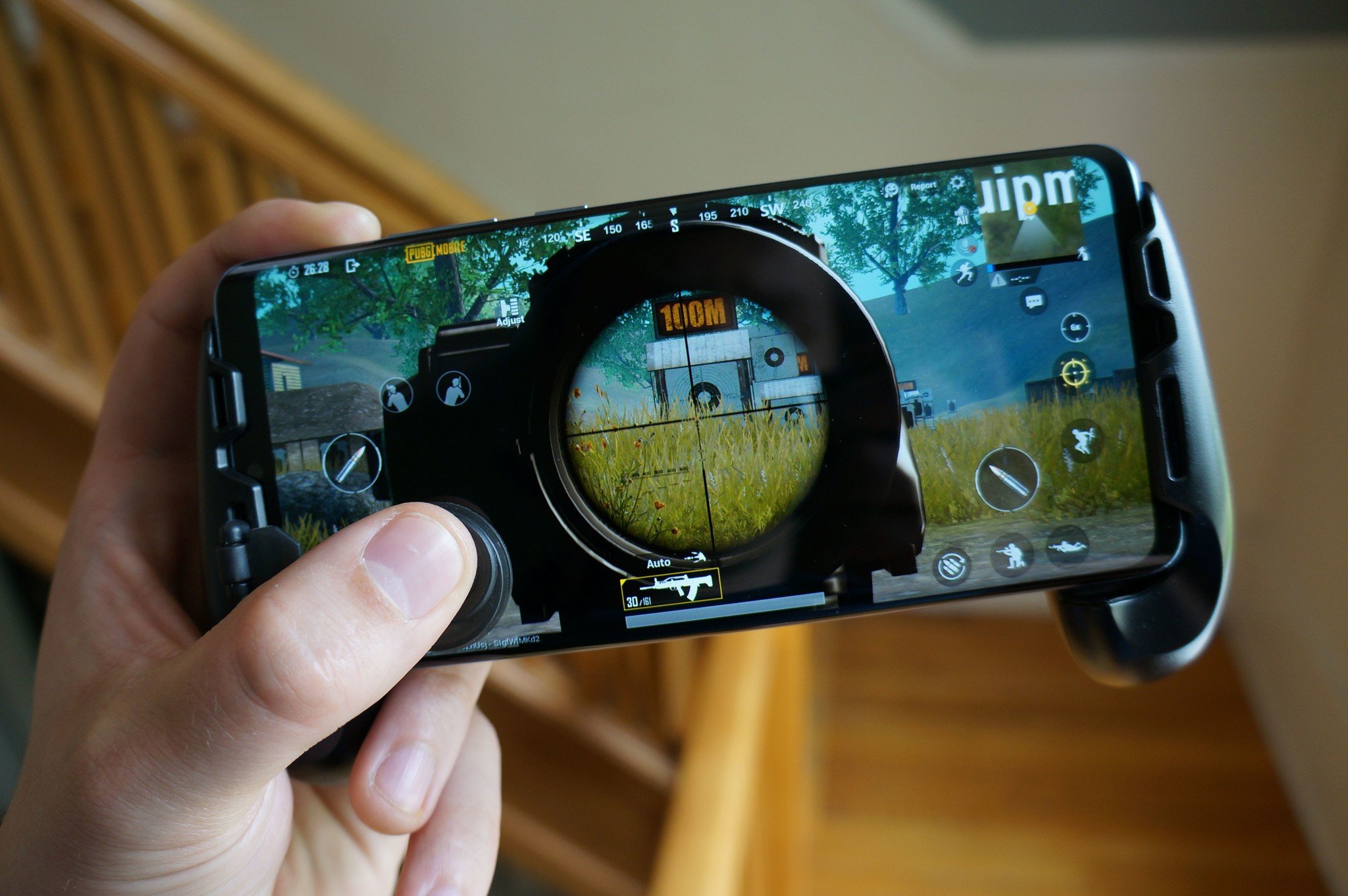 PUBG Mobile Pro Players Give You Tips On How To Choose Right Grip For Your  Gun
