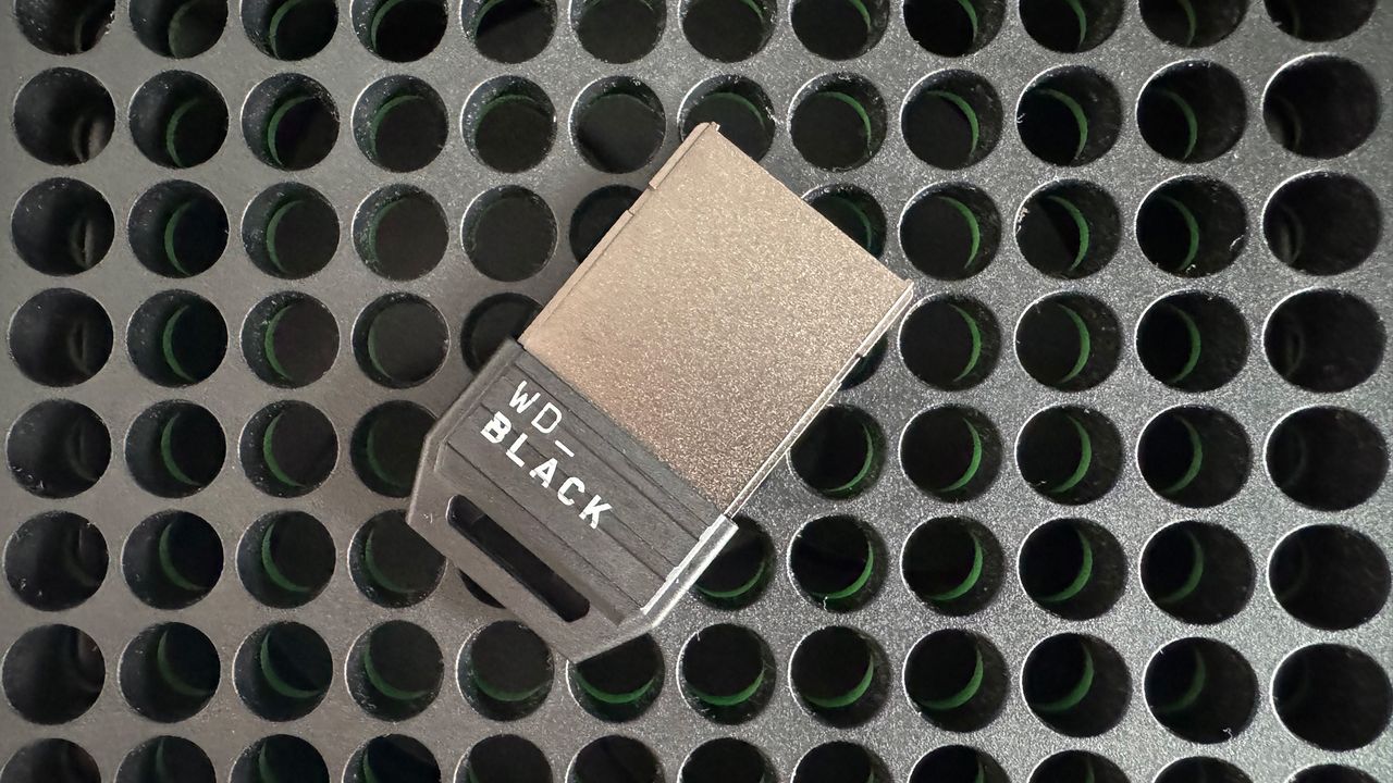 The WD Black C50 sitting on top of an Xbox Series X's air vents