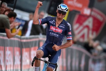 Mathieu van der Poel World Championships Paris-Roubaix
