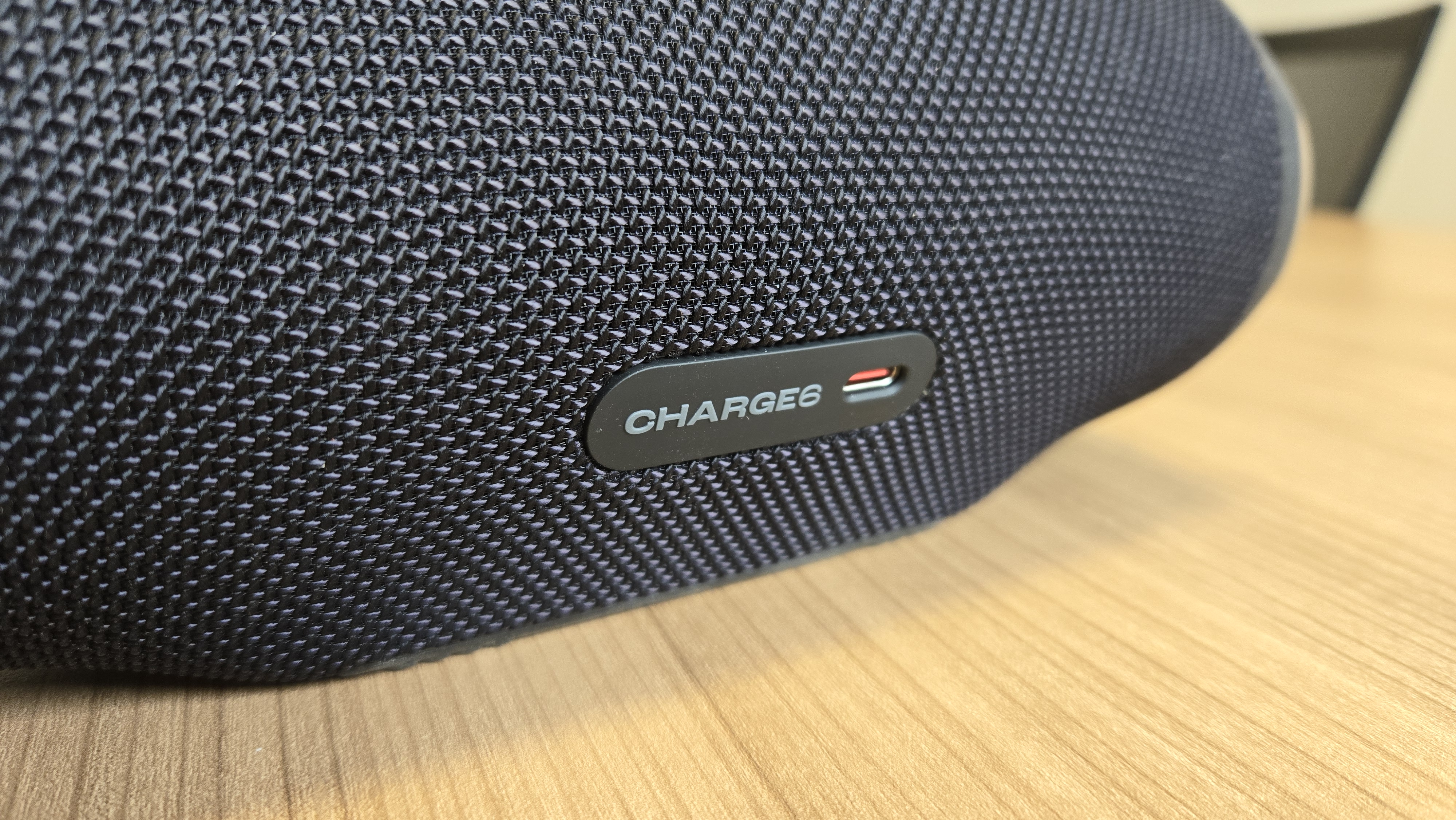JBL Charge 6